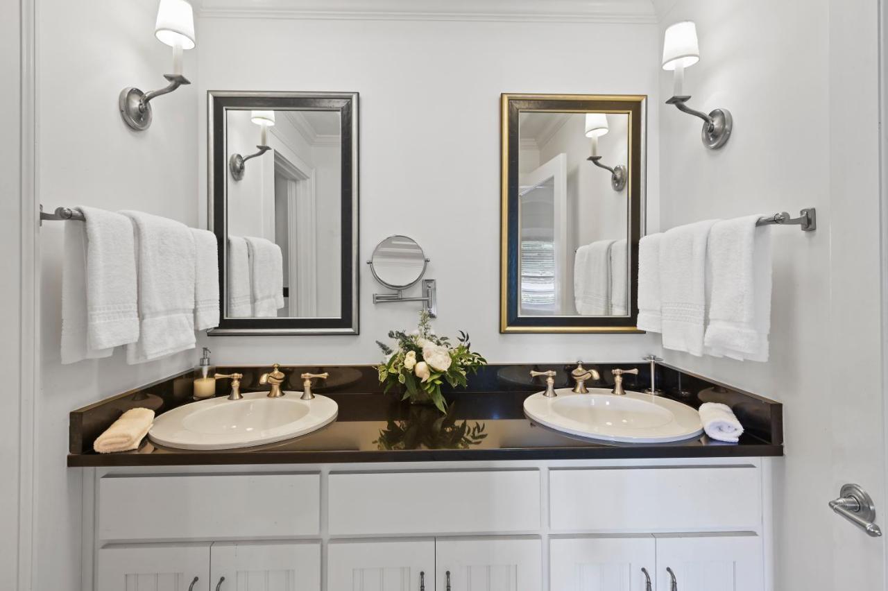 The James Madison Inn Екстер'єр фото